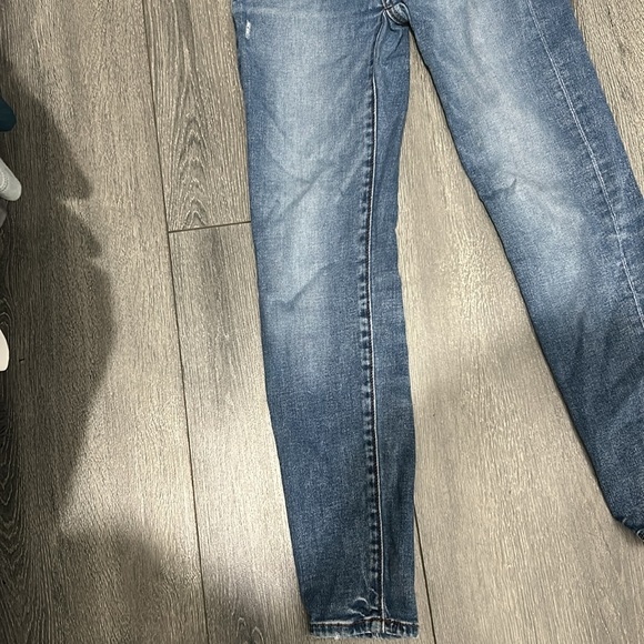 AE skinny semi-ripped high waisted jeans. Size 00 x-short - Picture 2 of 8